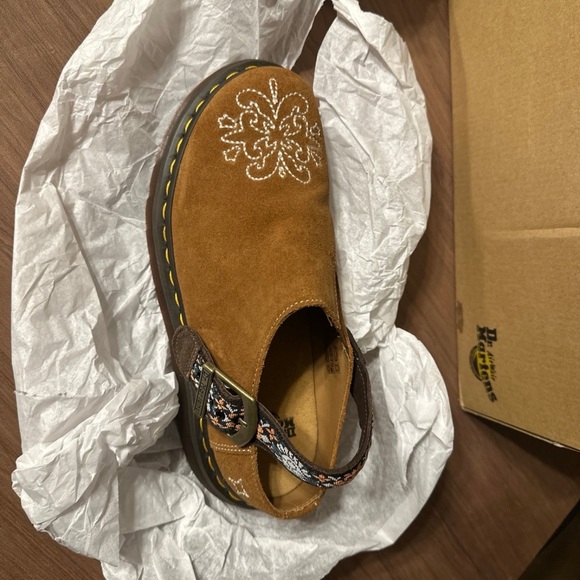 Dr. Martens suede Isham web strap mules size 6M/7W - Picture 3 of 6